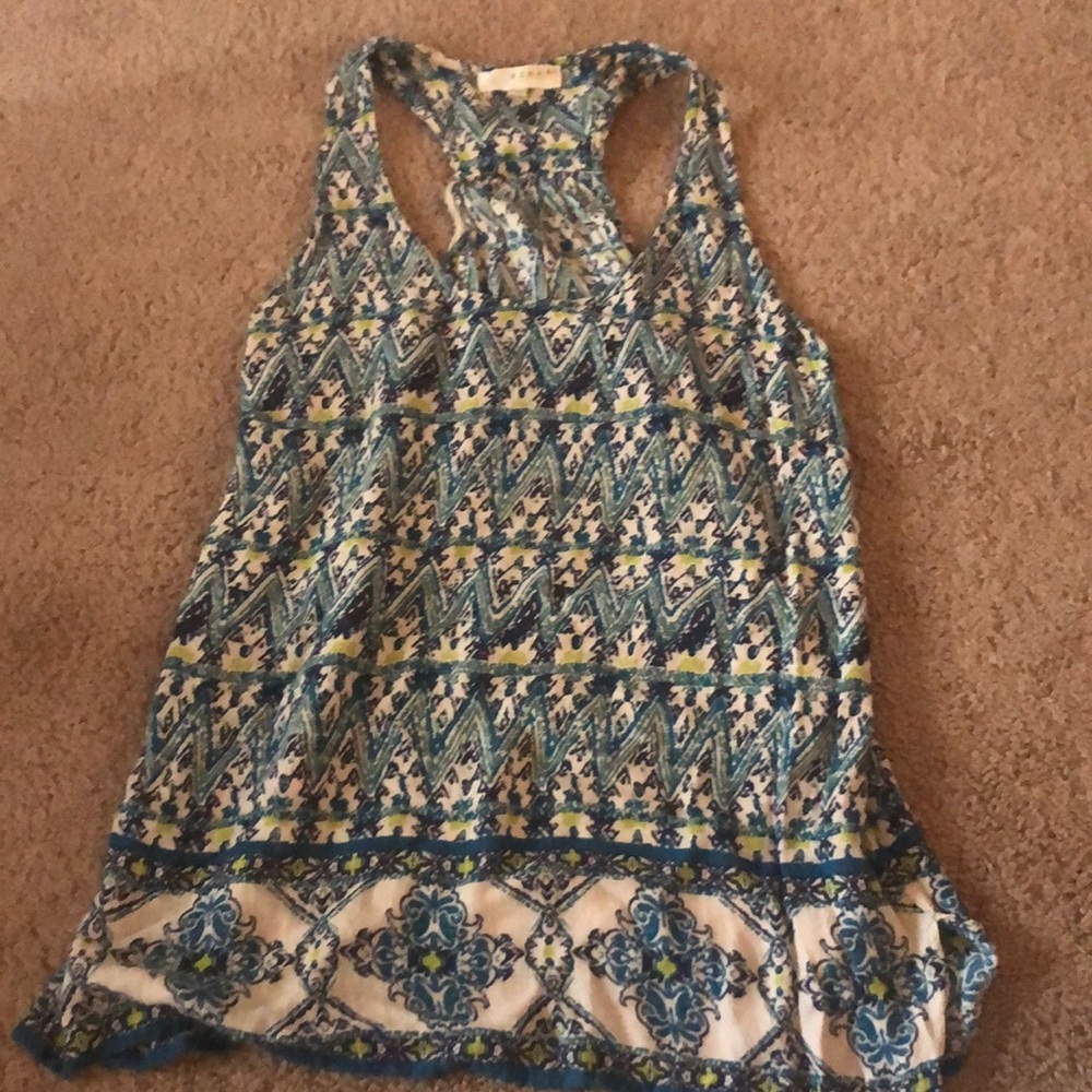 Size medium lightweight tank top